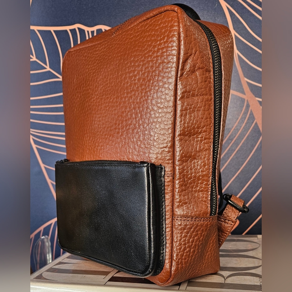 NWT VEL ROSSI ITALY BACKPACK